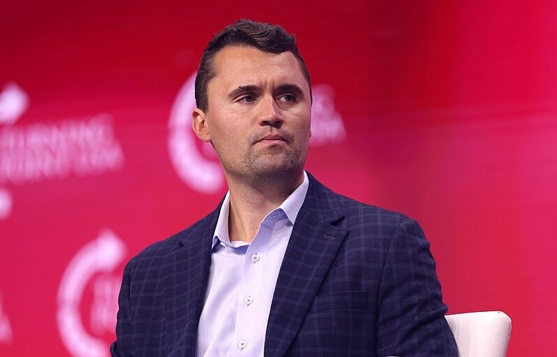 Charlie Kirk – breastenhancementtablets